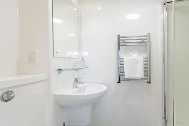 1 bed studio, Newcastle Road, Western Hill, Durham, DH14FA - Image 4